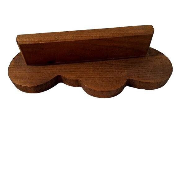 Double Heart Shaped Curio Shelf - Picture 3 of 4